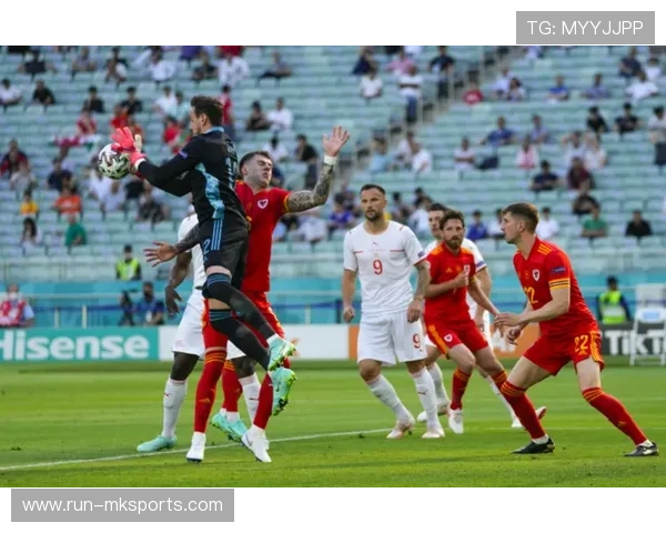 拉塞尔总决赛闪耀全场，关键表现助球队锁定胜局