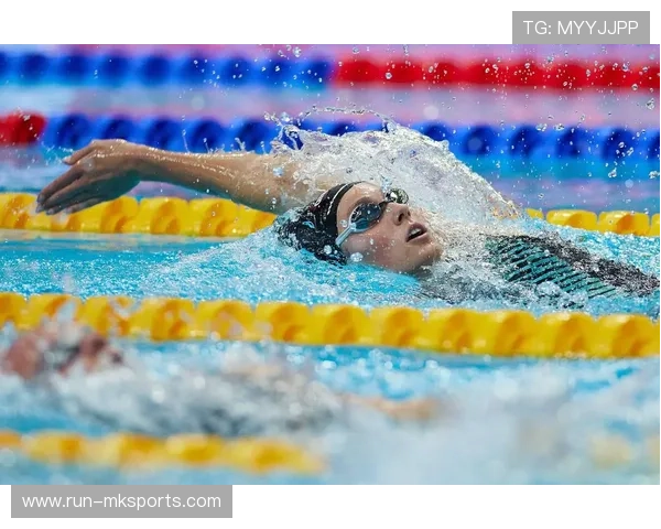 艾玛·麦基翁领衔澳大利亚队强势夺冠 4x100米自由泳接力再创佳绩